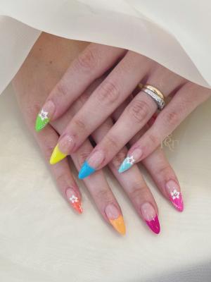 REN NAIL - Painted Nail Design